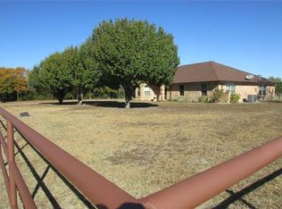 4318 N Us Highway 69, Leonard, TX 75452
