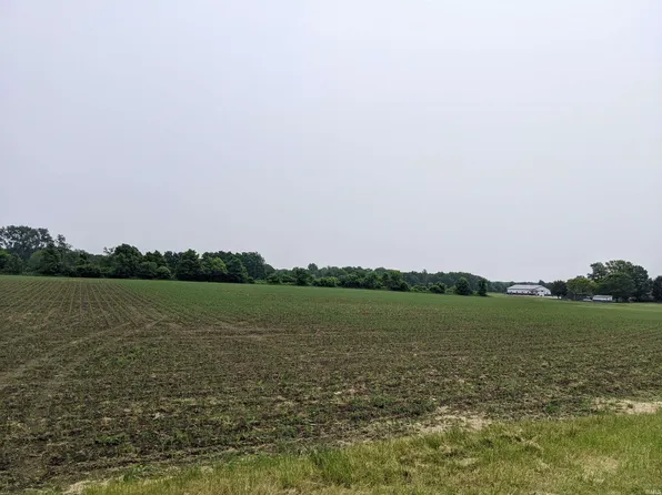 3625 N 100 E, Bluffton, IN 46714