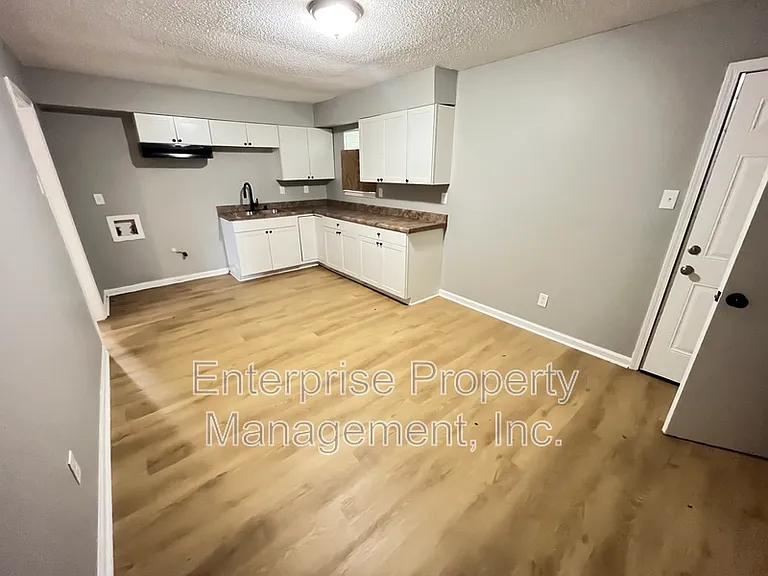 5362 Beaverton Dr — Photo 6