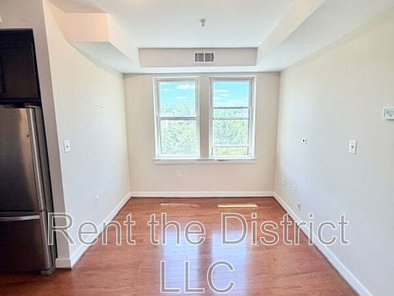 3rd image of 4800 Georgia Ave NW Unit 402