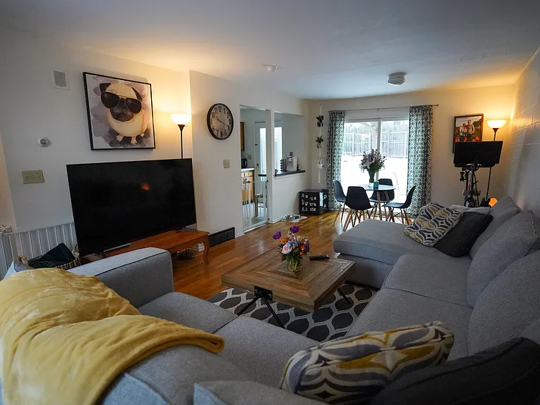 120 James St #1 — Photo 1