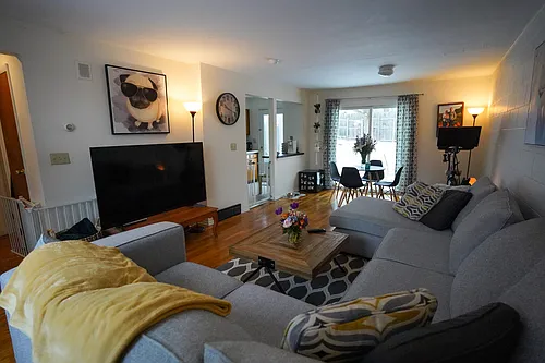 120 James St #1 Photo 1