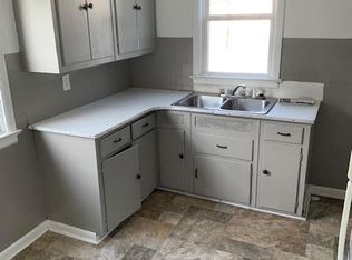 401 16th Ave SW, Cedar Rapids, IA 52404