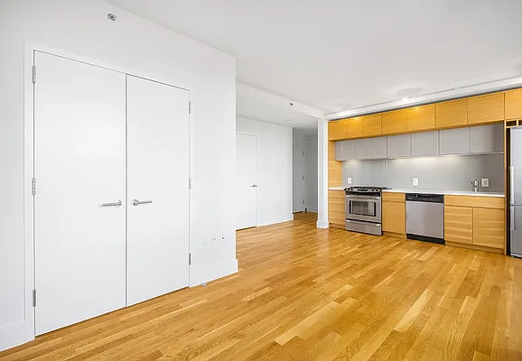 Rented by Mirador Real Estate | media 38