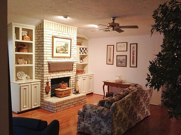 5th image of 12323 Campos Dr
