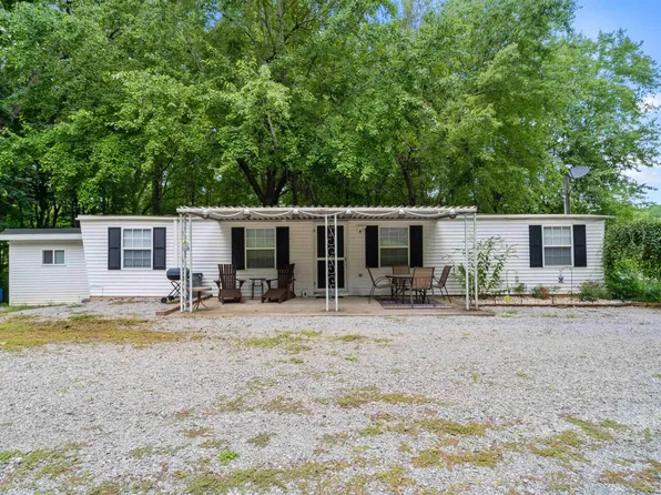 1442 Rockcastle Lakeshore Dr, Cadiz, KY 42211