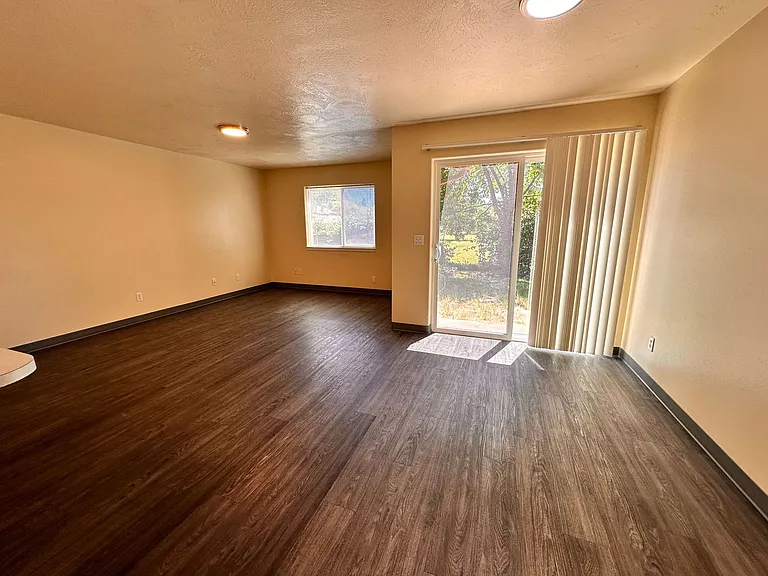 2607 S Cloverleaf Loop #2607 — Photo 10