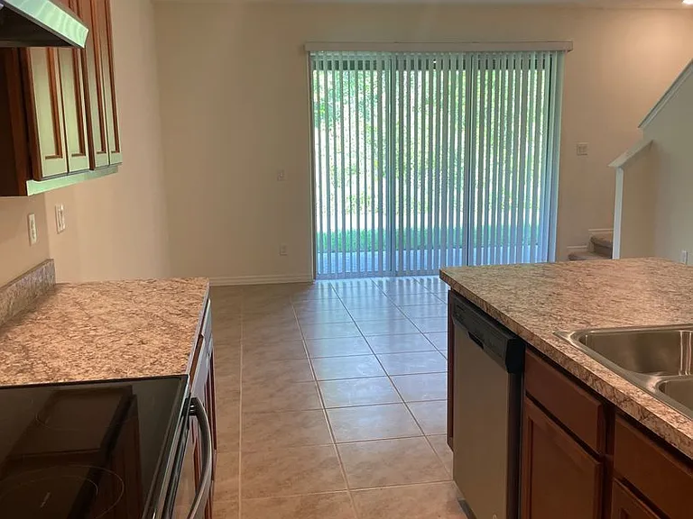 1249 Yellow Finch Dr — Photo 8