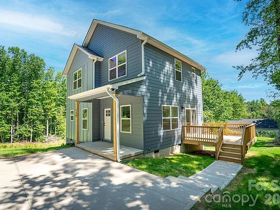 3rd image of 130 Sequoia Dr
