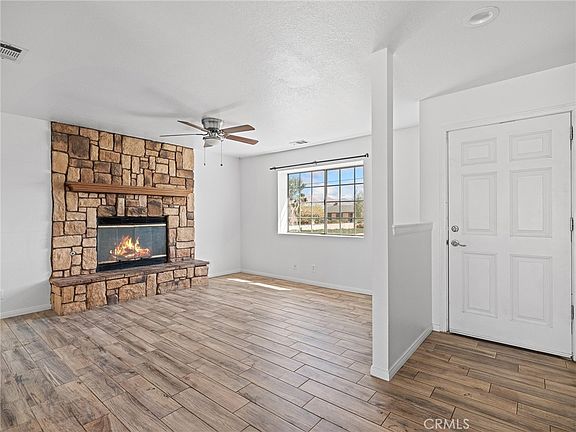 3rd image of 18896 Westlawn Rd