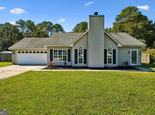 196 Wood Duck Dr, Woodbine, GA 31569