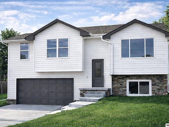 2nd image of 1351 Poulson Dr