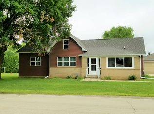 419 19th Ave, Fulton, IL 61252