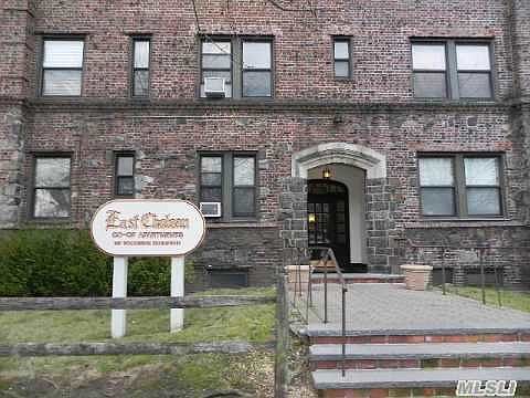1st image of 141 Woodmere Blvd APT 2E