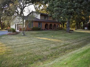 4 Smith Ln, Pontiac, IL 61764