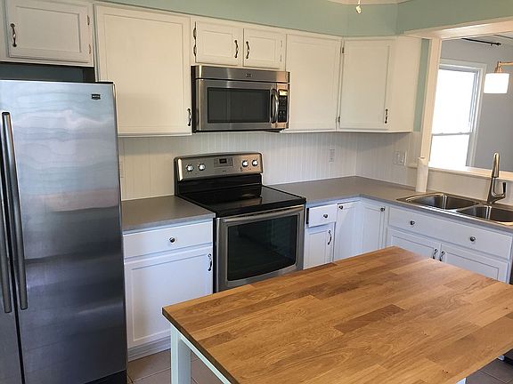 2nd image of 3113 Hickorywood Ct