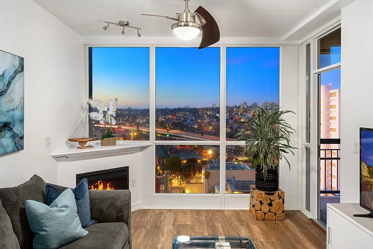 1 bed, 687 sqft, $4,300 — Photo 3