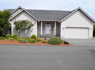 395 Ridge Dr, Gearhart, OR 97138