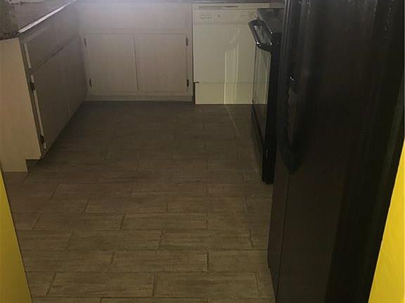 4th image of 19483 Poppytree Ct