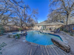 1403 Shady Ln, Decatur, TX 76234