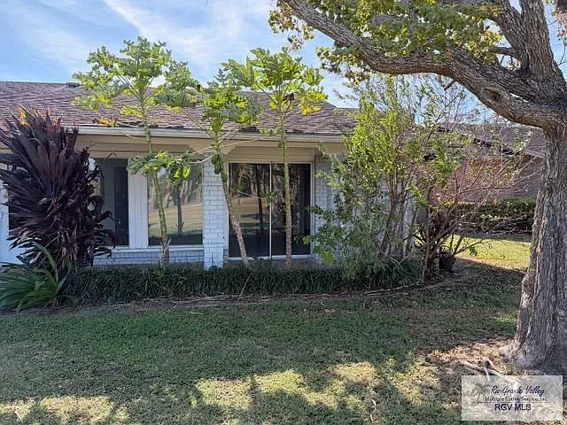 42 Fairway Dr