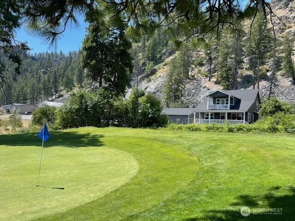48 Golf Course Drive, Pateros, WA 98846