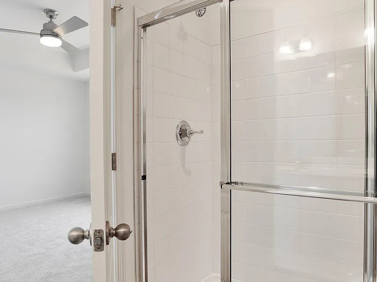 18 Clifton Mnr — Photo 21