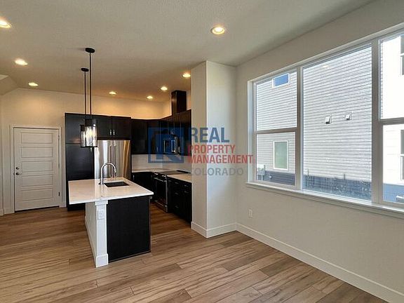5th image of 2874 S Pancratia St