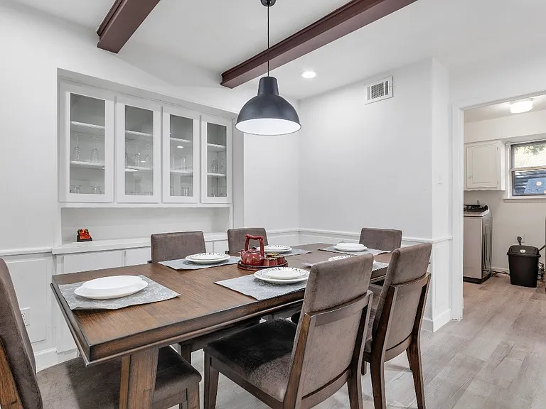 1656 Russell Glen Ln — Photo 18