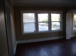 260 17th Ave APT D, East Moline, IL 61244
