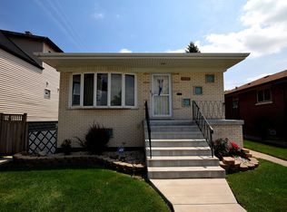 5117 S Meade Ave, Chicago, IL 60638