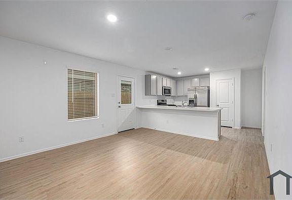 2nd image of 7714 Terania Meadow Ln