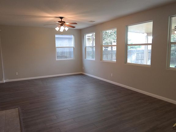 3rd image of 10900 Stone Haven Dr