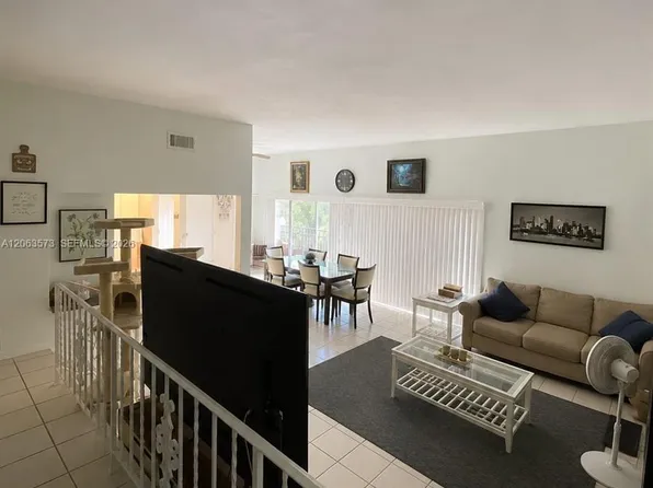 4850 SW 63rd Ter APT 133, Fort Lauderdale, FL 33314