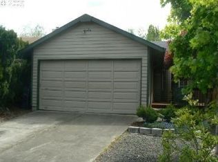 19861 SW Meadowbrook Ct, Beaverton, OR 97078