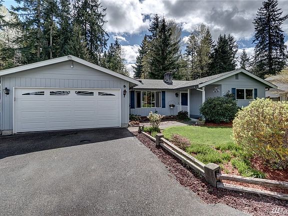 2nd image of 3020 Greenwood Ct S