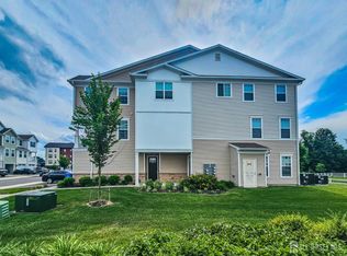 715 Station Rd, Dunellen, NJ 08812