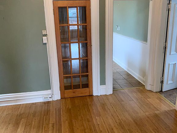 3rd image of 241 2nd St #3