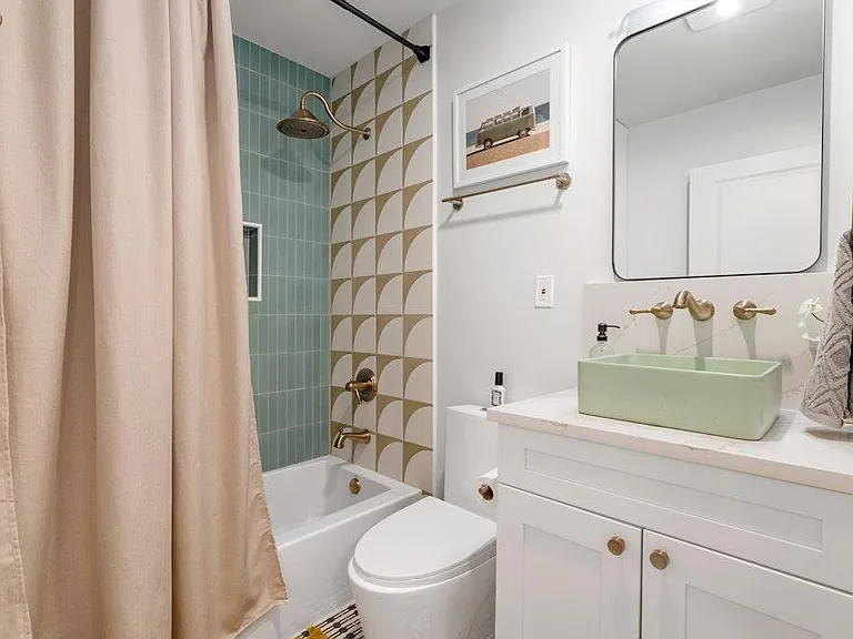 2109 Brackenridge St #A — Photo 13