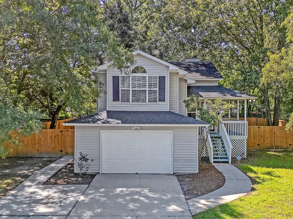 8212 Continental Ct, North Charleston, SC 29420