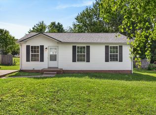 572 Lorie Ln, Clarksville, TN 37042
