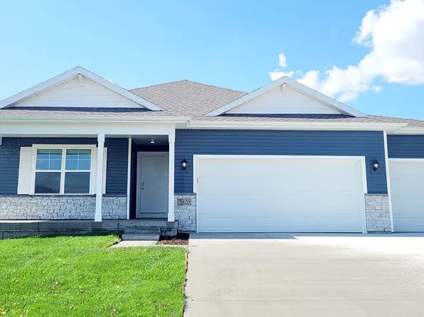 7020 Chenango Ln SW, Cedar Rapids, IA 52404