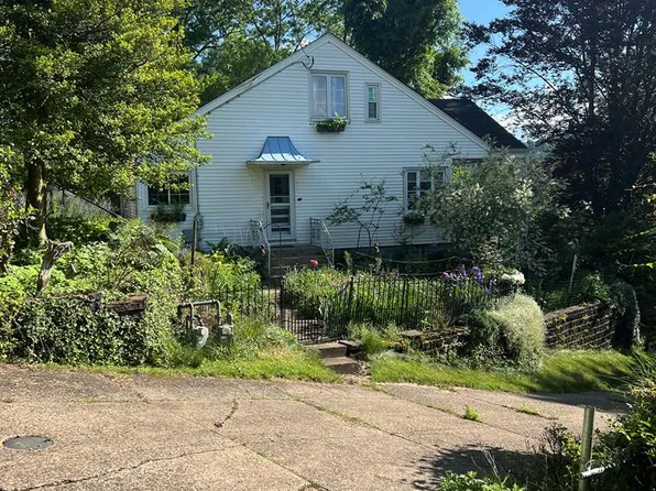 227 Carmel Road, Wheeling, WV 26003