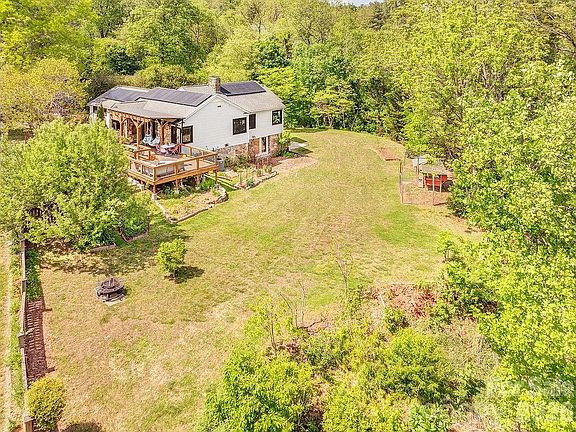 5th image of 10 Hillendale Rd