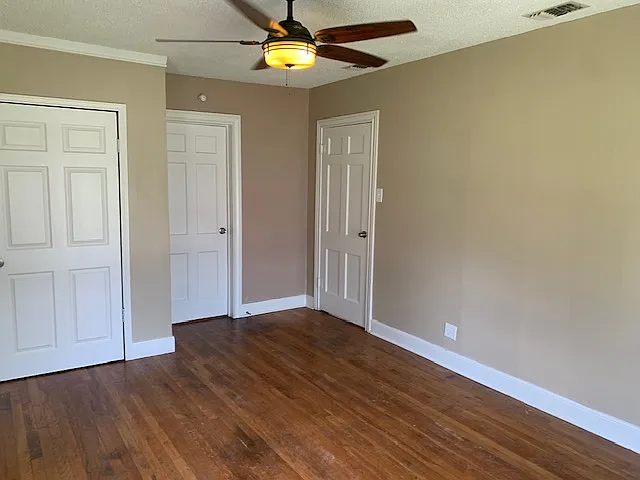 340 Cottage St — Photo 13