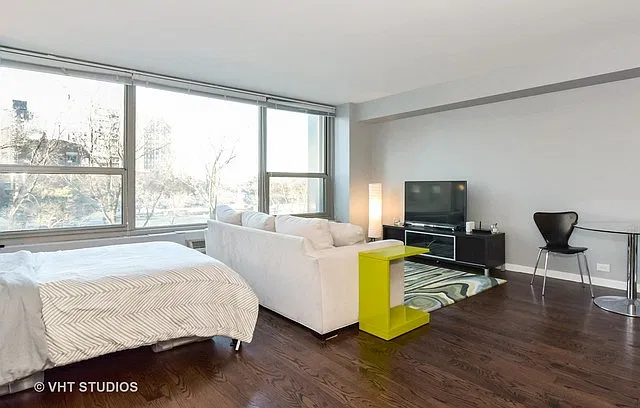 Studio, 600 sqft, $2,000 — Photo 4