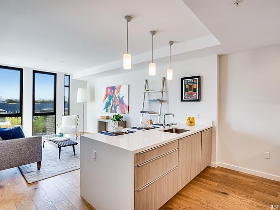 3rd image of 300 Ivy St #502
