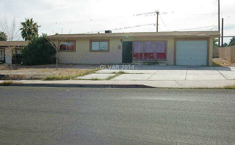 2nd image of 1700 Walnut Ave