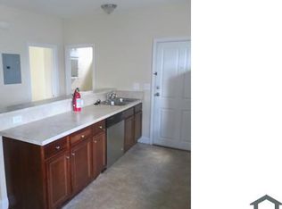 49 Rimmon St APT 1, Manchester, NH 03102