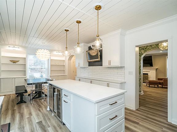 5th image of 8418 Knollwood Dr